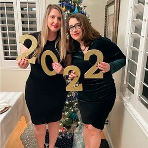 Guberry Velvet Dress XL- The most flattering dress